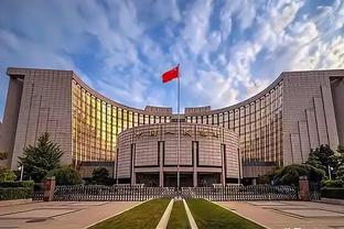 雷霆主帅：切特近三战不断学习经验 每次经历都会让他变得更好